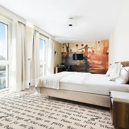 Piano Hotel 3*